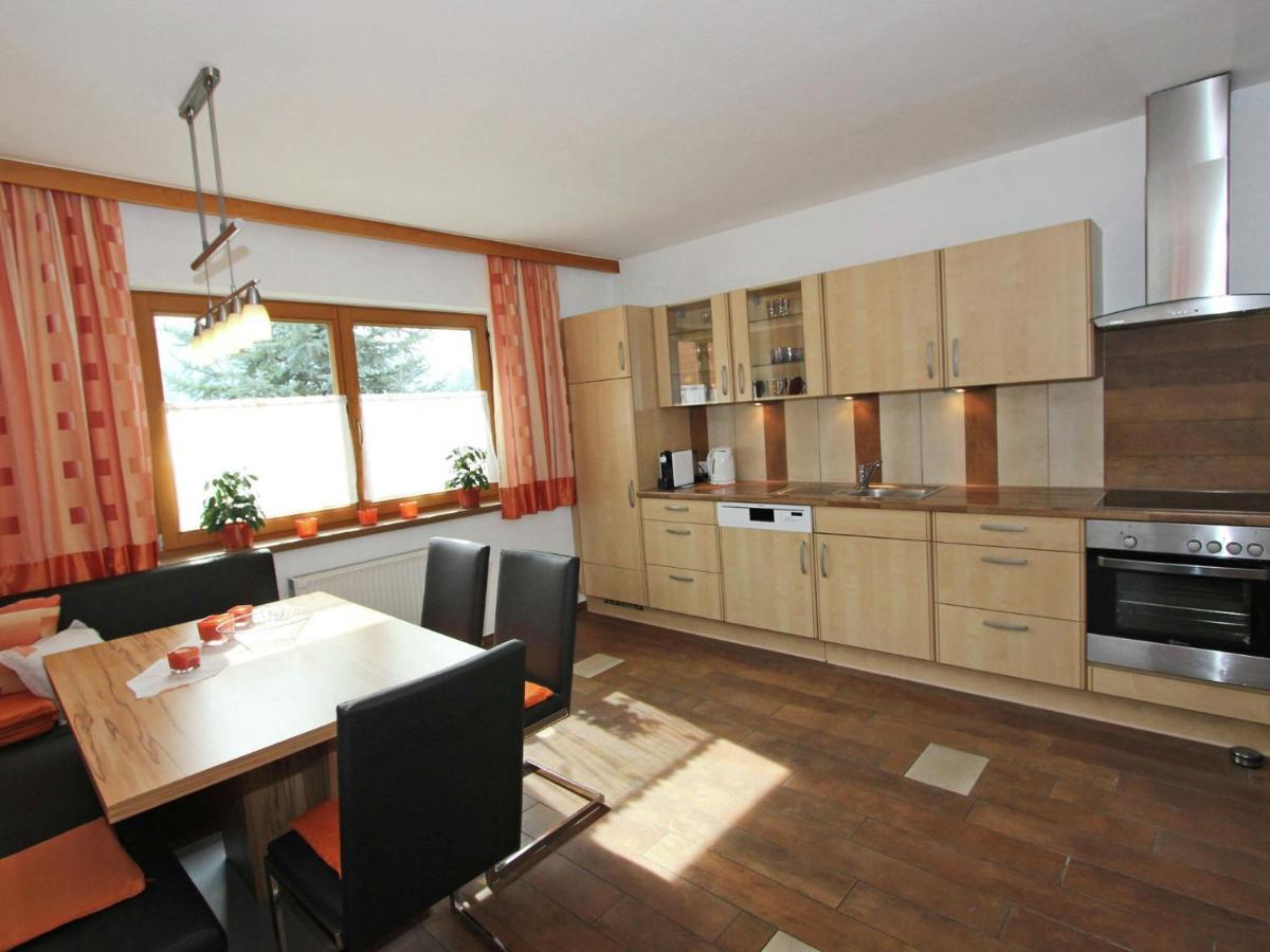 Spacious Apartment In Stumm Tyrol With Balcony Bagian luar foto