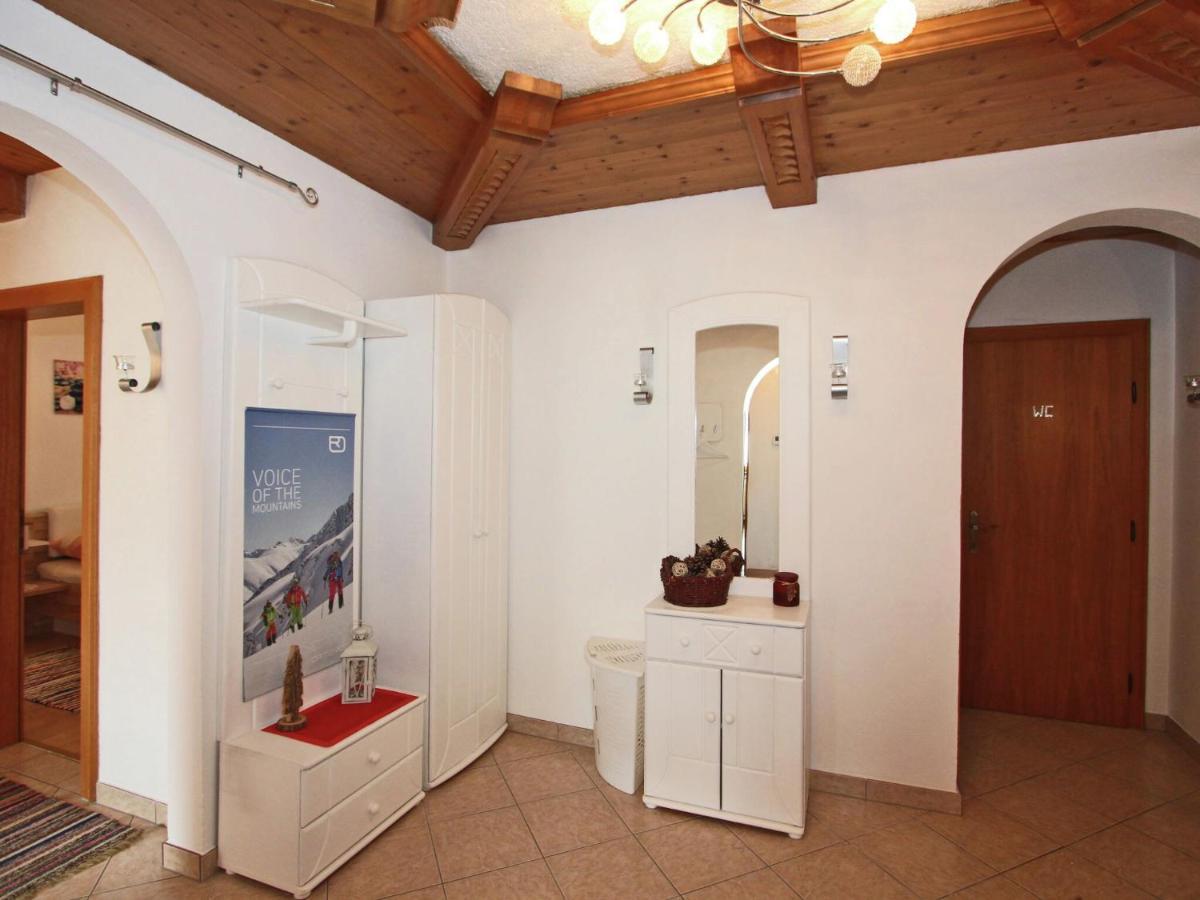 Spacious Apartment In Stumm Tyrol With Balcony Bagian luar foto