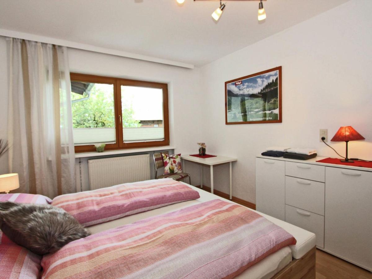 Spacious Apartment In Stumm Tyrol With Balcony Bagian luar foto
